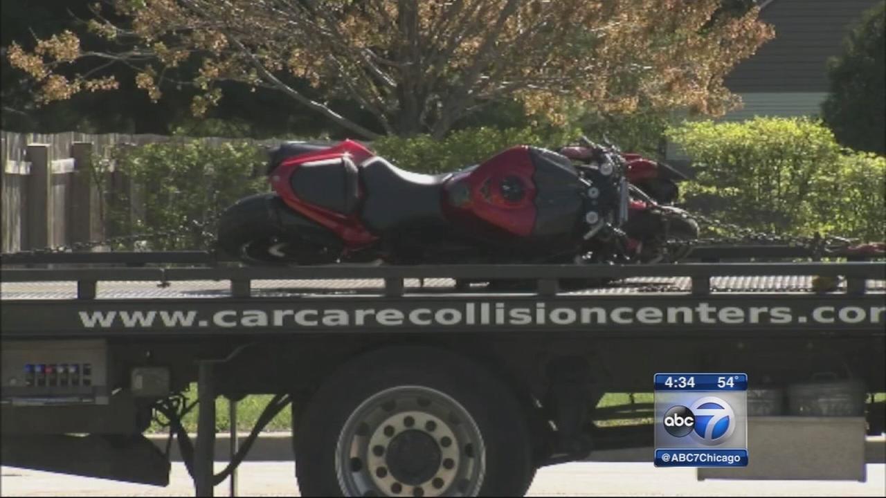 2 killed in Plainfield crash after motorcycle strikes pedestrian on