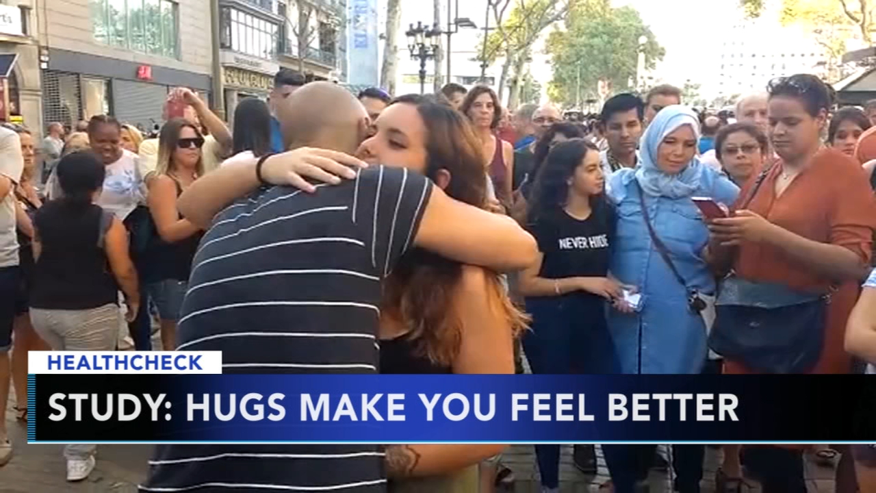Study: Hugs improve mood on bad days