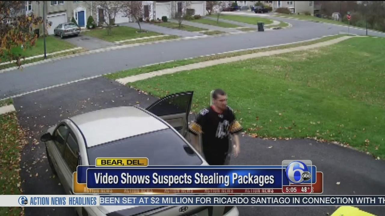 Packages stolen from porch 6 minutes after delivery