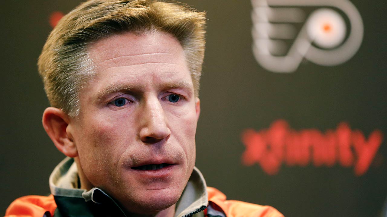 Philadelphia Flyers head coach Dave Hakstol fired | 6abc.com