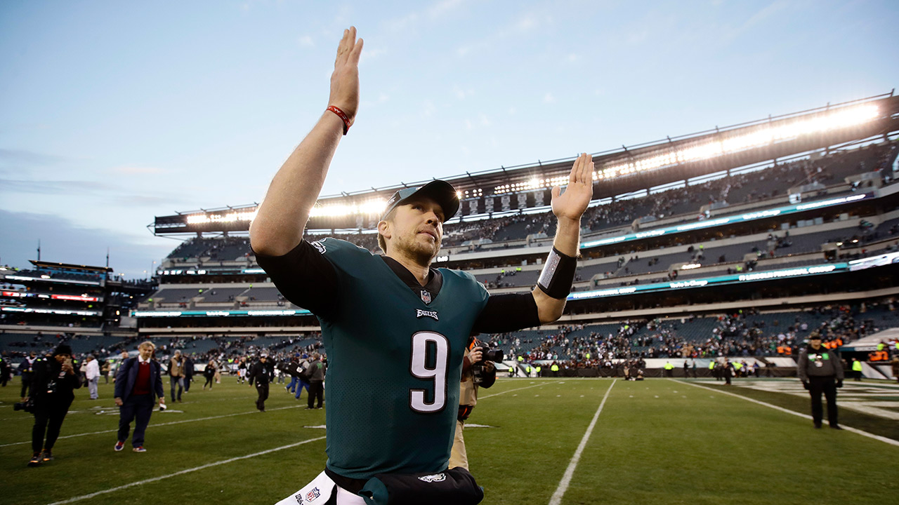 Bud Light unveils 9' statue of Nick Foles, Doug Pederson calling 'Philly  Philly' in the Super Bowl - Bleeding Green Nation