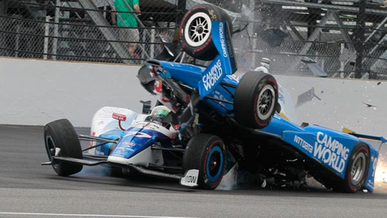 VIDEO Scary crash at Indy 500, Scott Dixon out of race