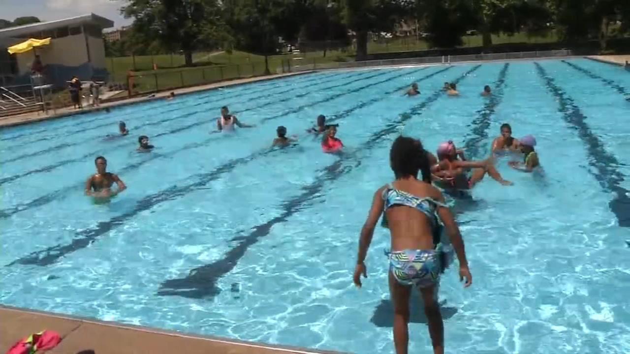 muslim swimmers asked to leave public pool because of their clothing