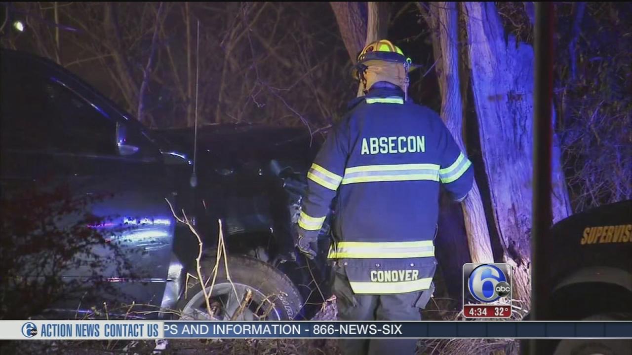 Driver hurt in pickup truck crash in Absecon, N.J.