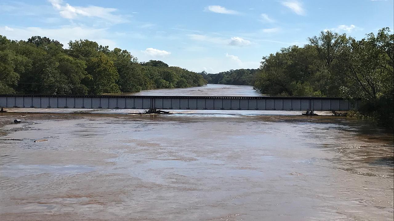 I-40 flooding: North Carolina Department of Transportation shares video