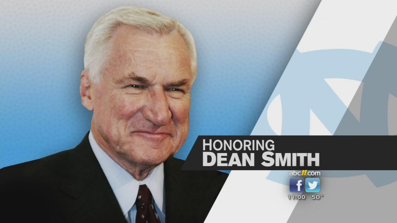 PHOTOS: Legendary UNC Basketball Coach Dean Smith Dies At Age Of 83 ...