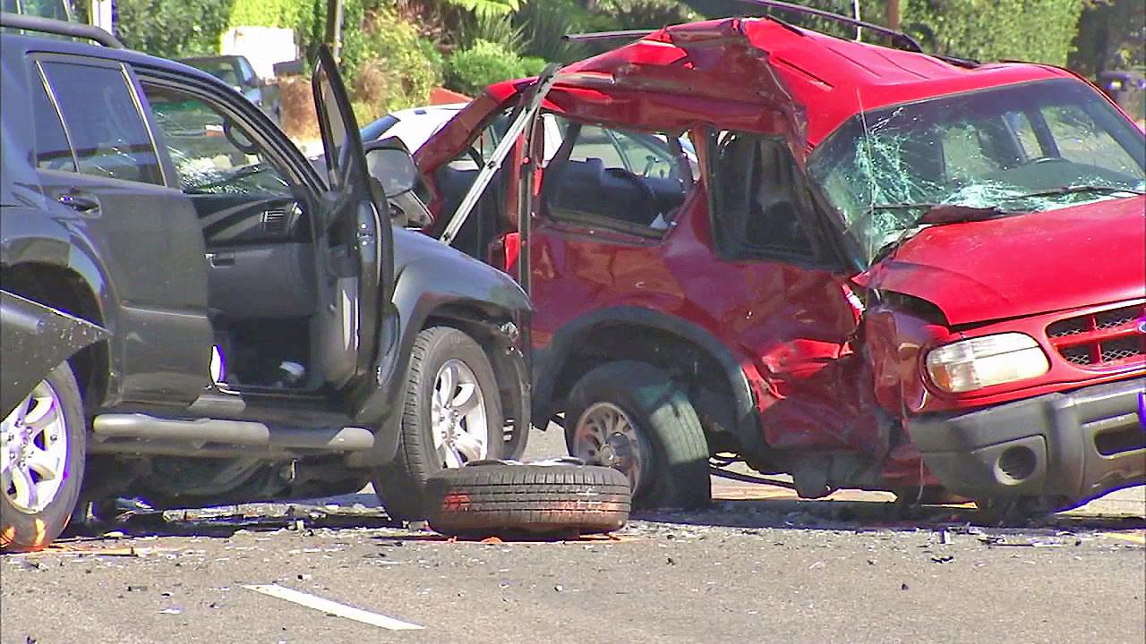 1 Dead In Violent 3 Car Crash On Pch Malibu Abc7 1 Dead In Violent 3 Car Crash On Pch Malibu