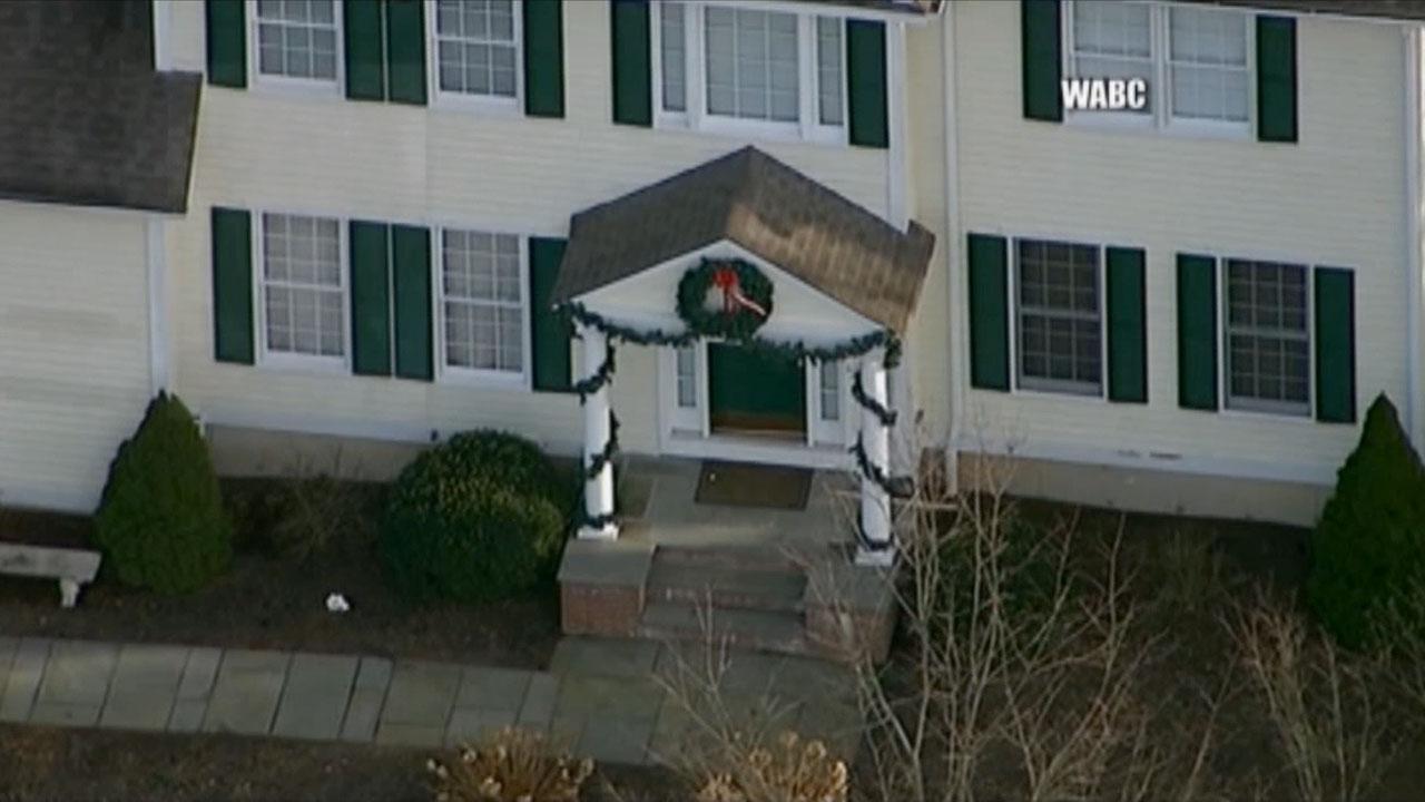 Father claims Newtown shooter's remains; final destination unknown