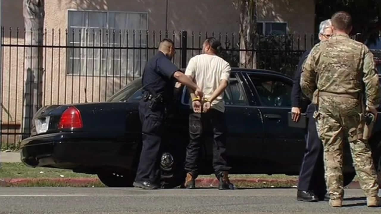 8 arrested in East Oakland home raid following drug investigation