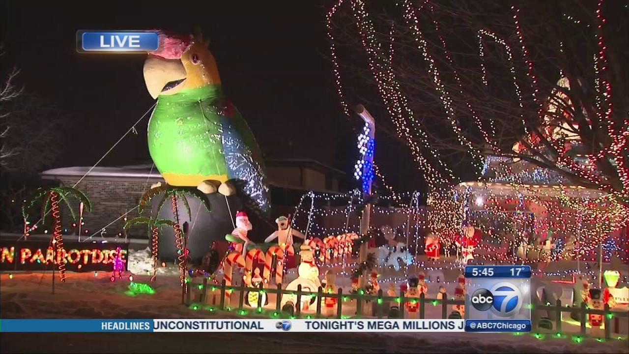 Tinley Park man competing on ABC's 'The Great Christmas Light Fight