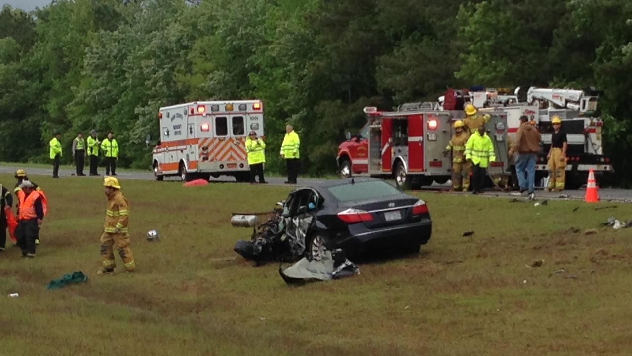 One killed in crash on Wake/Nash County line